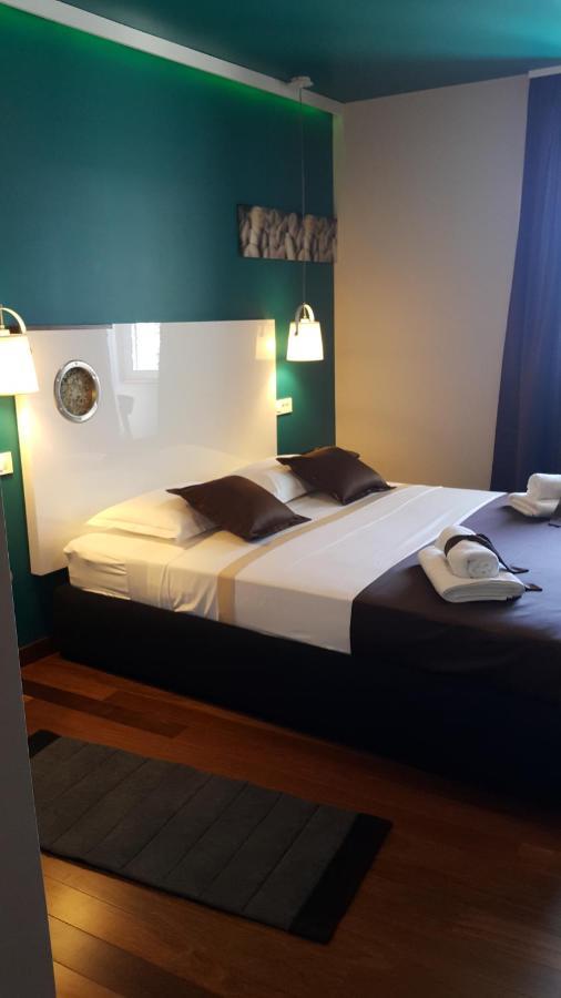 Hvar Riva Rooms Hvar Town Esterno foto
